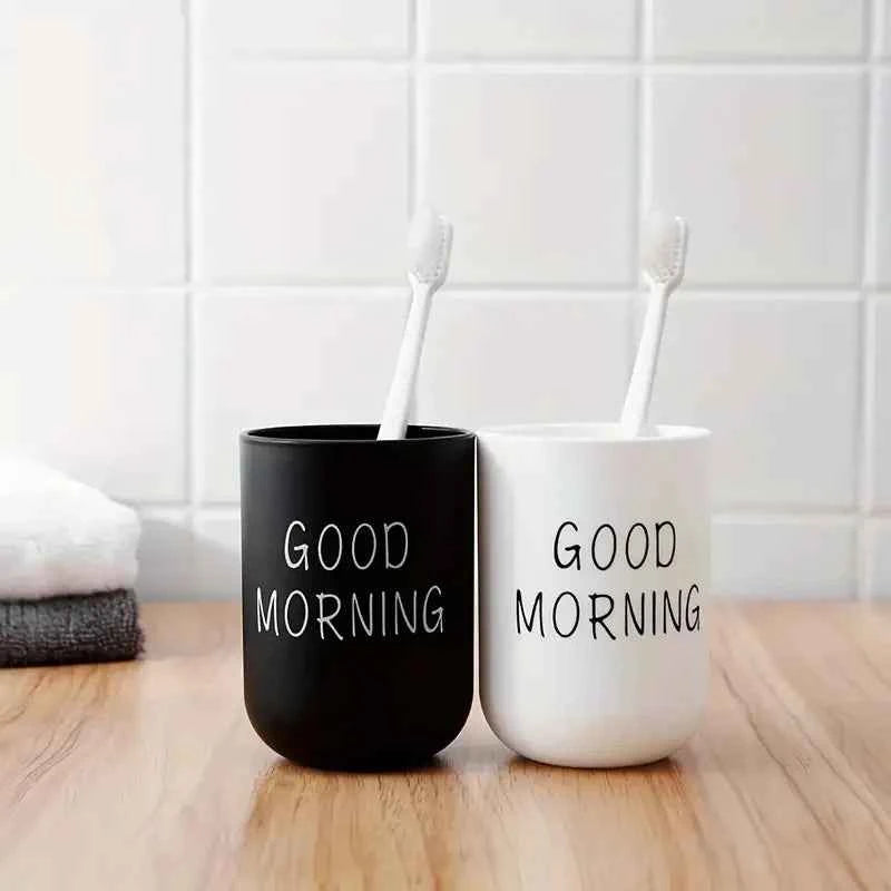 Slogan Graphic Bathroom Tumbler – Plastic Mouthwash & Toothbrush Cup for Couples