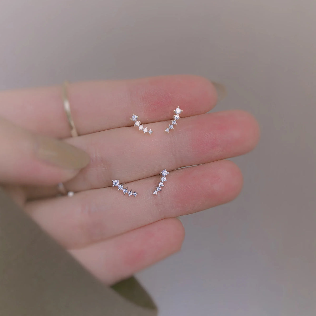 Meteor Rhinestone Stud Earrings – Gold & Silver Crystal Studs for Women - Dripshop